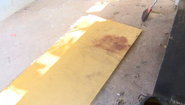 Colchão da vítima de agressão em Guarapari ficou sujo de sangue