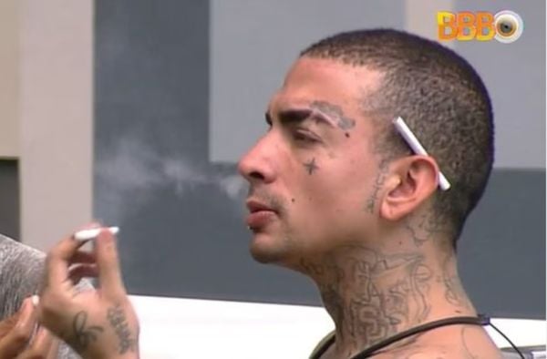 MC Guimê é um dos participantes fumantes do BBB 23 