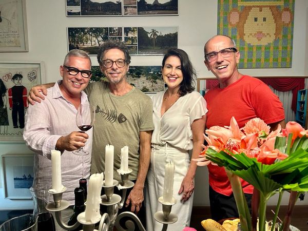 André Hees, Arlindo Porto, Renata Rasseli e Léo Bahia