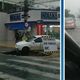 Imagem - Carro quase cai em cratera aberta por chuvas incessantes em São Mateus