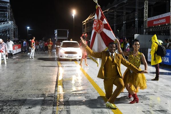 Ensaio Técnico da Unidos de Barreiros no Sambão do Povo em Vitória. por Rodrigo Gavini