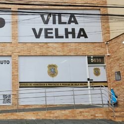 Homem de 33 anos, que já teve passagem pelo sistema prisional por tráfico de drogas, foi baleado nas costas na noite de sexta-feira (6) em Balneário Ponta da Fruta