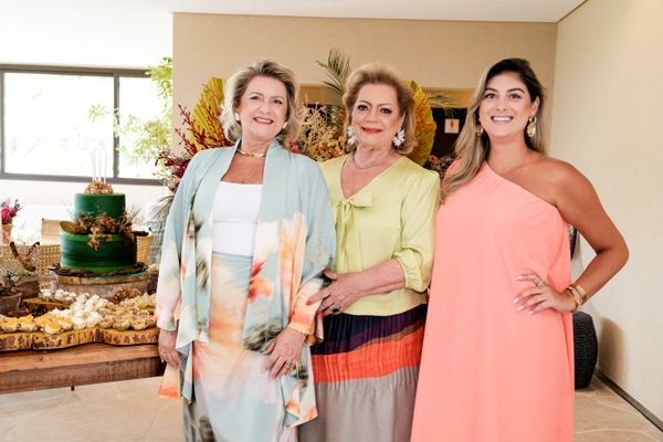 Gracinha Nader, Hélvia Abaurre e Stephanie Nader