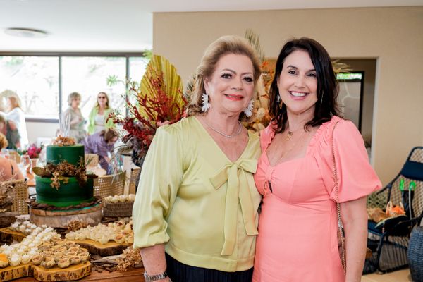 Hélvia Abaurre e Renata Rasseli