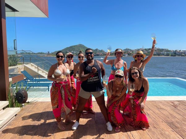 Aula de Fit Dance com o professor Luciano Coutinho