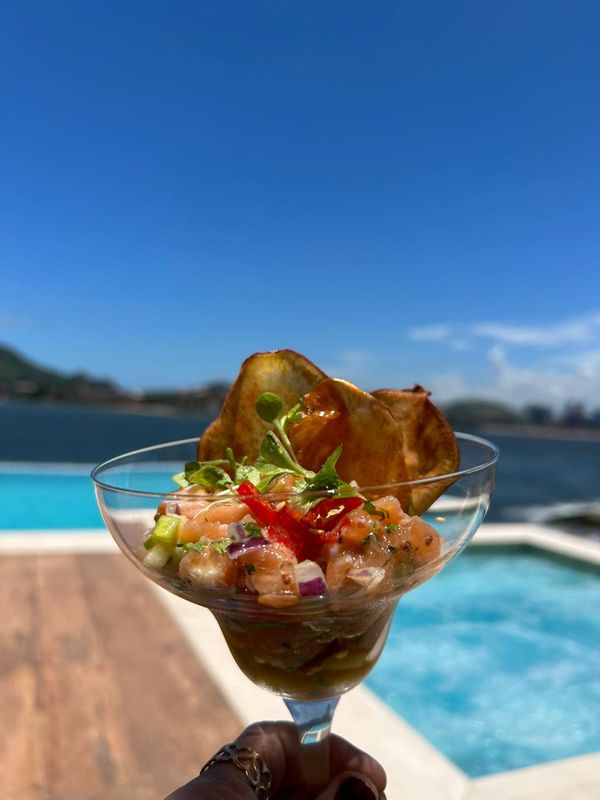 Ceviche de salmão by chef Arlete Nunes