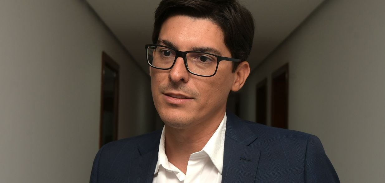 Deputado estadual encaminhou pedido de autorização para deixar a legenda sem perda de mandato