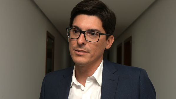 Deputado estadual encaminhou pedido de autorização para deixar a legenda sem perda de mandato