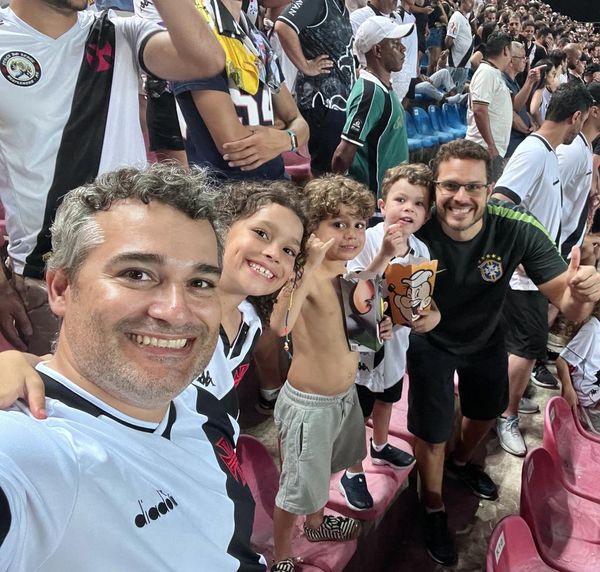 Cícero Moro,  Clarice Moro, Enrico Moro, Pedro Barroso e Bernardo Barroso