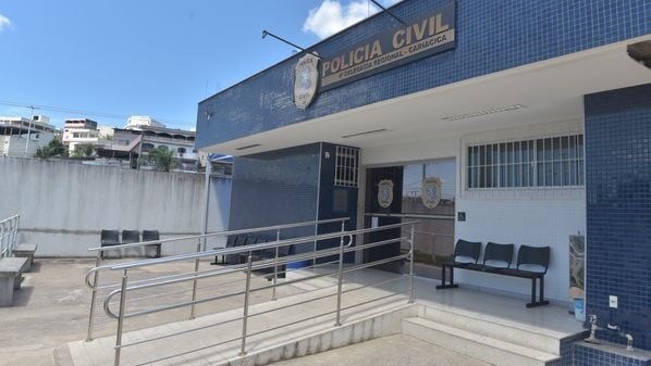 Luiz Carlos de Oliveira, de 72 anos, é suspeito de usar palavras de cunho discriminatório para ofender uma jovem de 18 anos no Terminal de Campo Grande, em Cariacica