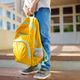 Imagem - Seu filho usa mochila de forma correta? Veja como evitar lesões na coluna
