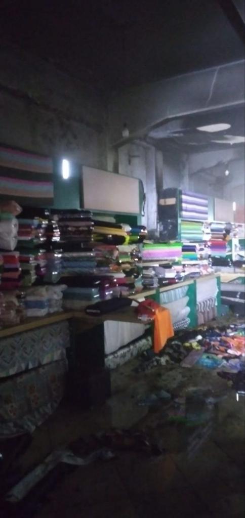 Loja de tecidos sofre incêndio em Guaçuí por Corpo de Bombeiros 