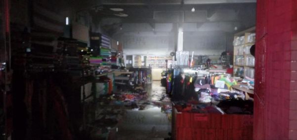 Loja de tecidos sofre incêndio em Guaçuí por Corpo de Bombeiros 