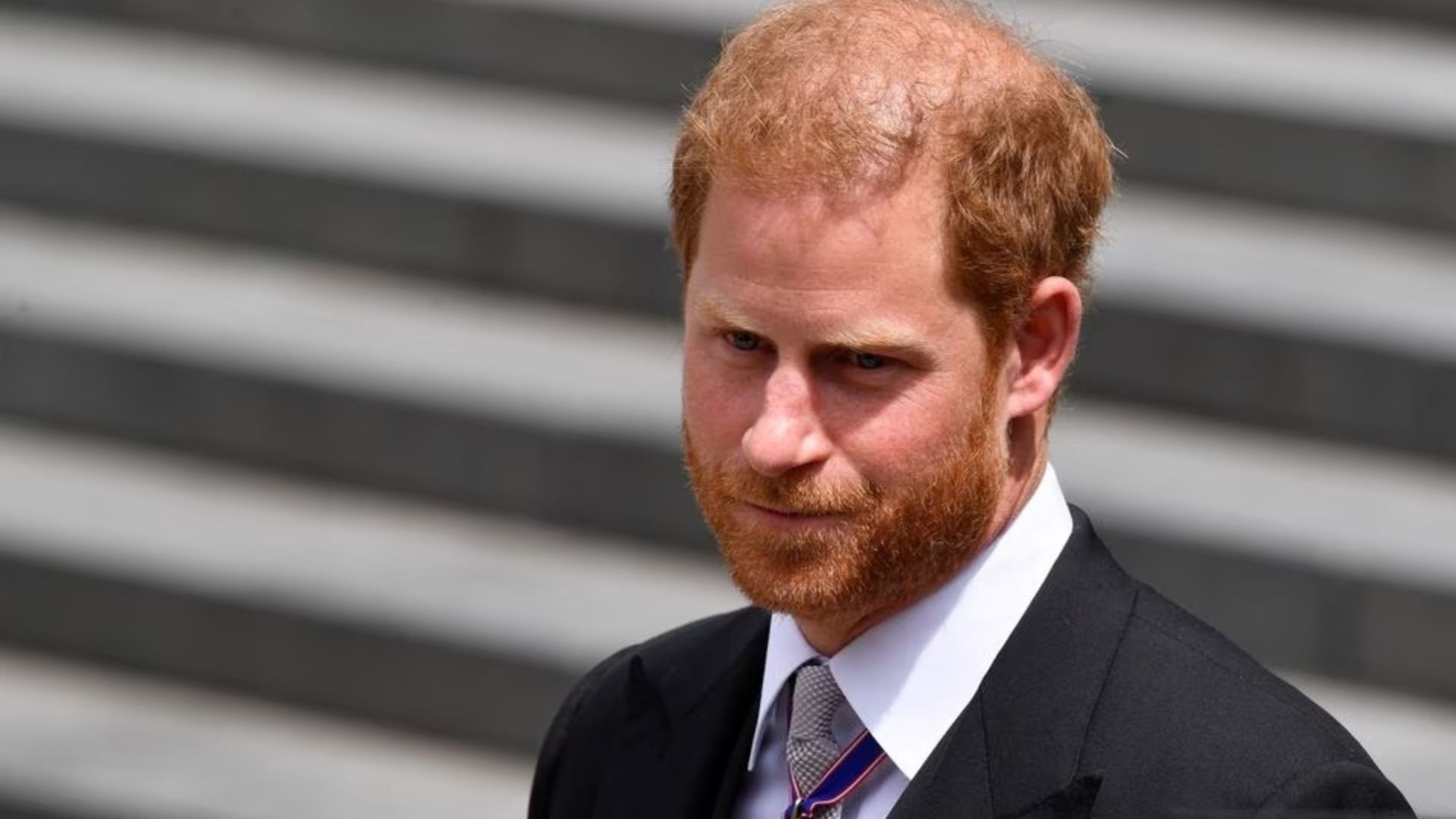 Segundo a rede britânica BBC, caçula do monarca deixa clara a vontade de não encontrar William