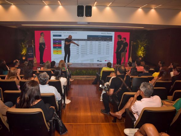 Apresentação dos resultados de 2023 e palestra por Rodrigo Gavini