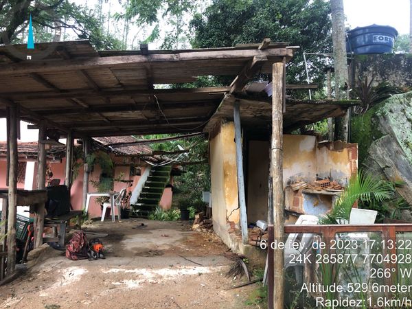 Uma casa ficou destelhada em Vargem Alta por Divulgação \ Defesa Civil