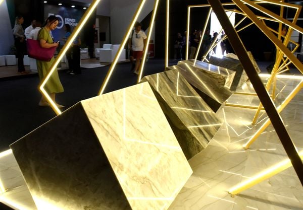 Vitória Stone Fair, feira do seguimento de mármores e granitos, no Pavilhão de Exposições de Carapina, Serra por Carlos Alberto Silva