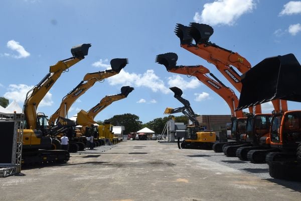 Vitória Stone Fair, feira do seguimento de mármores e granitos, no Pavilhão de Exposições de Carapina, Serra por Carlos Alberto Silva