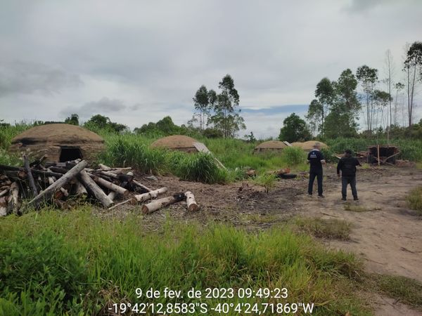 Carvão ilegal apreendido em Aracruz durante operação na quarta (08) e na quinta-feira (09) por Secretaria de Estado da Segurança Pública