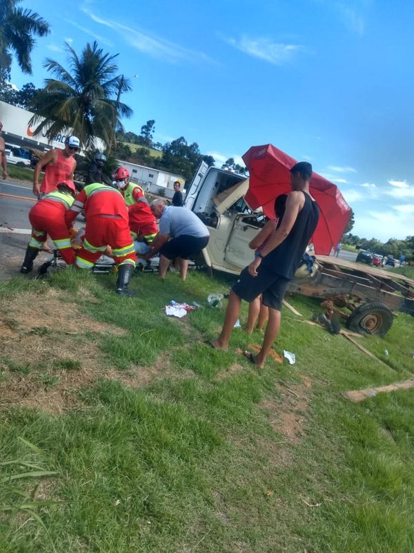 Acidente em Iconha deixou três feridos por Leitor | A Gazeta