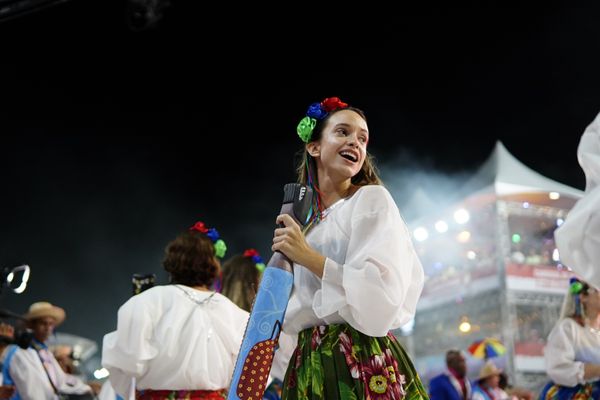 Congo foi destaque no desfile da Independentes de São Torquato por Rodrigo Gavini