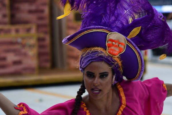 Chegou O Que Faltava desfila no Sambão do Povo no Carnaval de Vitória 2023   por Rodrigo Gavini 