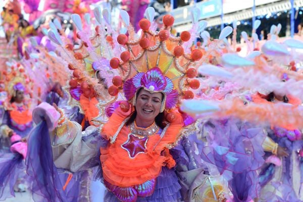 Chegou O Que Faltava desfila no Sambão do Povo no Carnaval de Vitória 2023  