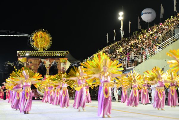 Novo Império desfila no Sambão do Povo no Carnaval de Vitória 2023          por Fernando Madeira 