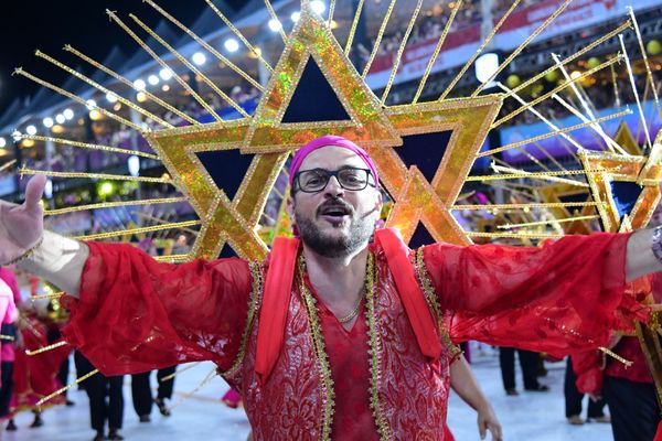 Novo Império desfila no Sambão do Povo no Carnaval de Vitória 2023 por Rodrigo Gavini