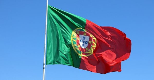 Pelo sistema político português, o partido que governa sem maioria formalizada precisará de apoio em outubro deste ano para aprovar o orçamento do Estado