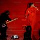 A barriga ficou destacada no look escolhido por Rihanna para apresentação no intervalo do Super Bowl