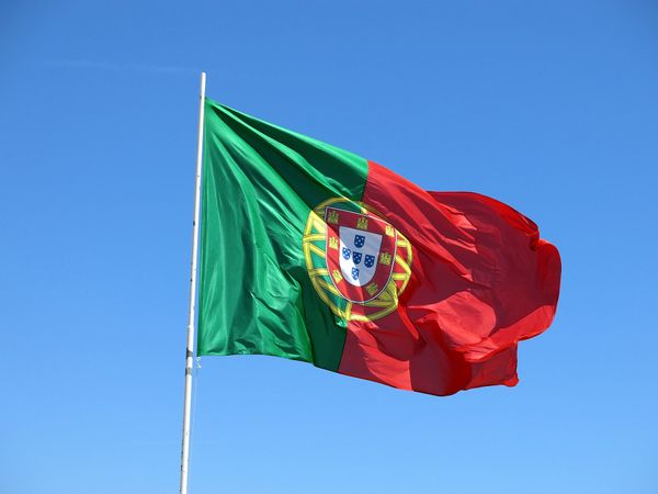 Incêndio em apartamento superlotado expõe crise na habitação para imigrantes em Portugal