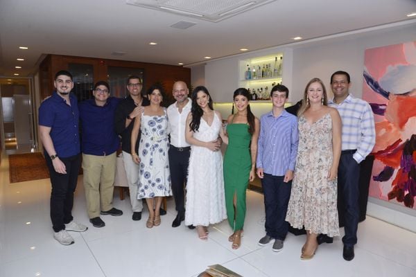  Adriano,  Daniel, Pedro Paulo Alcântara, Monica Murad Alcântara, Marcos Murad, Camila Baptista, Murilinho, Isabel e Murilo Murad