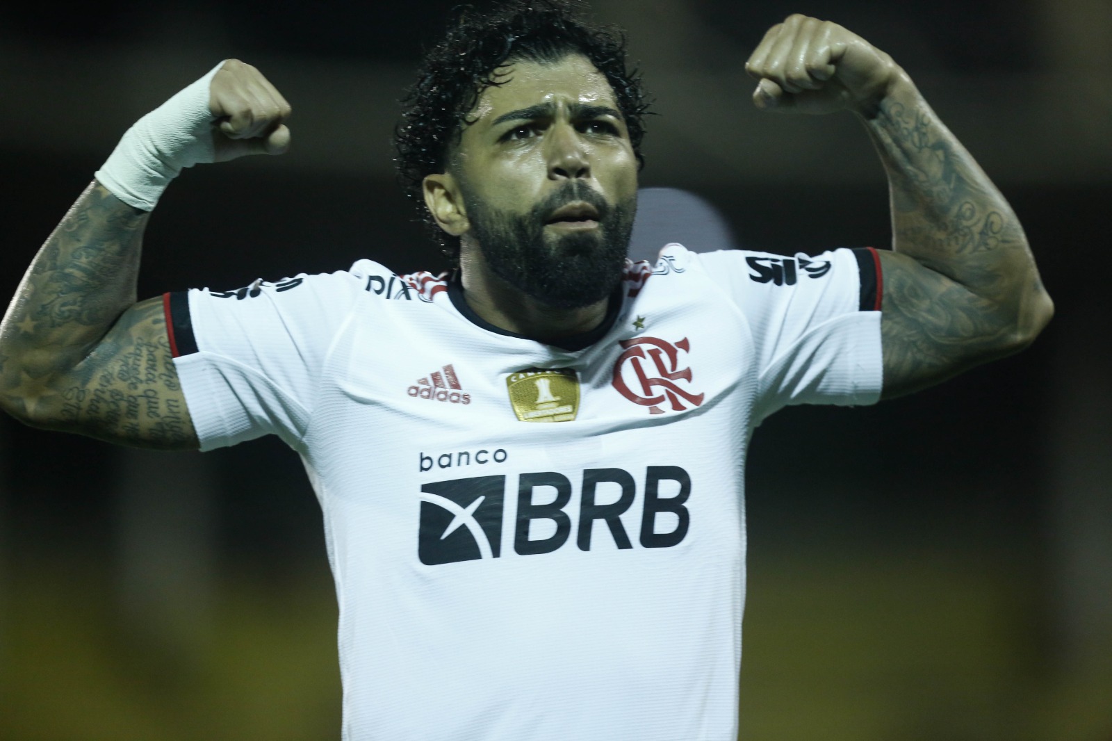 A Gazeta  Gabigol marca dois gols e Flamengo vence o Volta Redonda