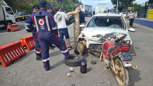 Bonecos, sangue artificial e carros batidos serão colocados nas BRs pela PRF por Divulgação | PRF