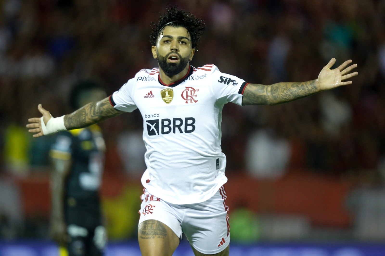 Gabigol no TOP-10: saiba quem são os maiores artilheiros da