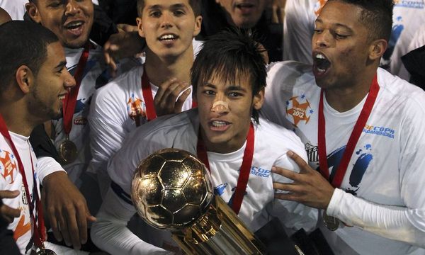 Santos vence Universidad de Chile e conquista Recopa - Placar - O