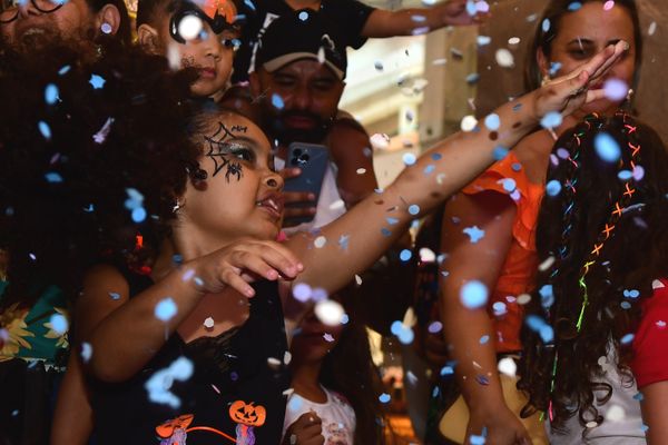 Bloco MacaKids no Shopping Vitória por Fernando Madeira