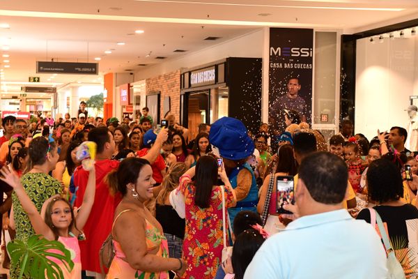Bloco MacaKids no Shopping Vitória por Fernando Madeira