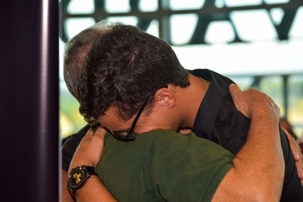 Confira quem passou pelo dia de autógrafos no lançamento do livro "Tchau, Depressão!", no Boulevard Shopping Vila Velha, em 18/02 por Rodrigo Gavini