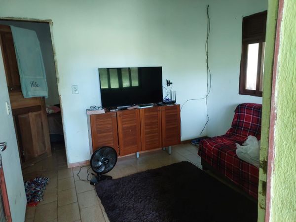 Abrigo clandestino de idosos é descoberto em Itapemirim por Bruna Hemerly 