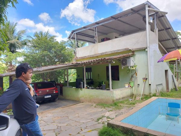 Abrigo clandestino de idosos é descoberto em Itapemirim por Bruna Hemerly 