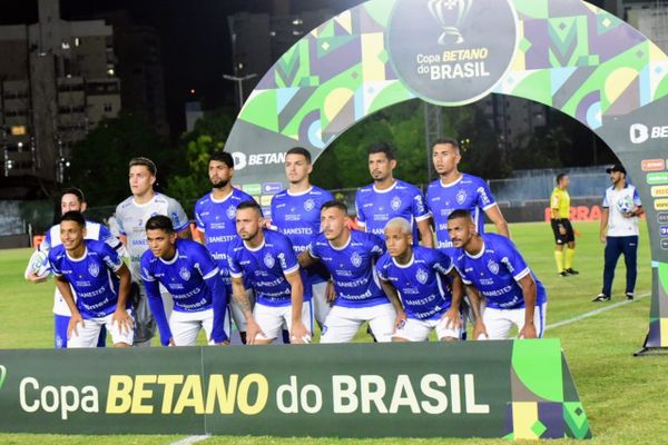 Confira imagens da derrota do Vitória na Copa do Brasil por Carlos Alberto Silva