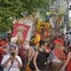 Foliões e representantes de blocos do Centro de Vitória protestam contra cancelamento de desfile