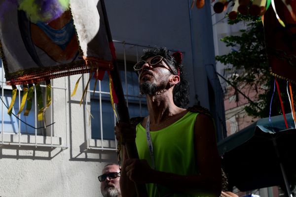 Blocos de carnaval do Centro de Vitória saem às ruas em protesto por Fernando Madeira