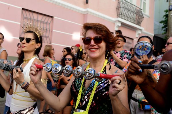 Blocos de carnaval do Centro de Vitória saem às ruas em protesto por Fernando Madeira