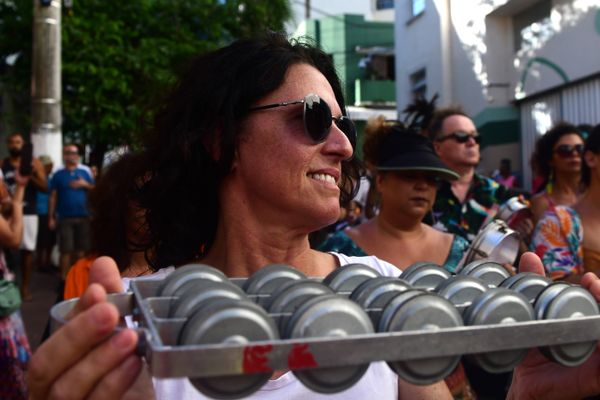 Blocos de carnaval do Centro de Vitória saem às ruas em protesto por Fernando Madeira