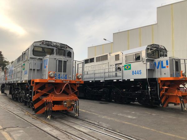 VLI adquire nove locomotivas para transporte de cargas ao Espírito Santo