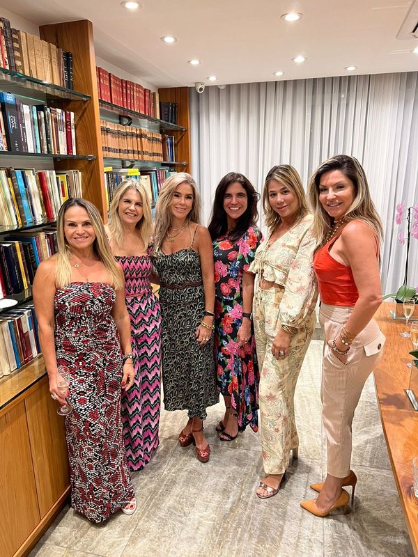 Rita Bumachar, Soraia Manato, Ana Paula Rody, Paula Pazolini, Roberta Camatta e Eliane Bianchi