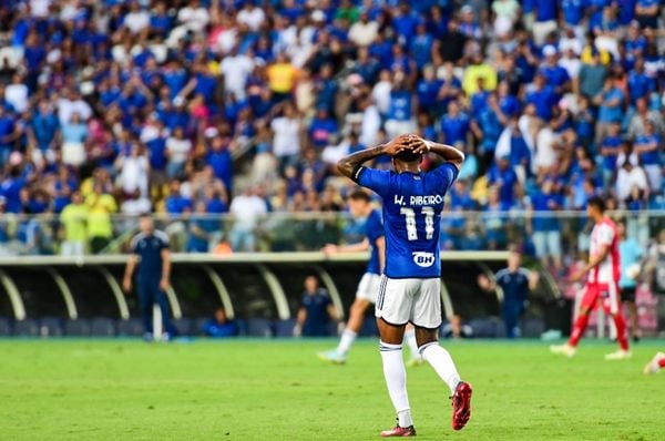 Lance do jogo entre Cruzeiro e Democrata de Sete Lagoas, no Estádio Kleber Andrade, em Cariacica, pelo Campeonato Mineiro por Vitor Jubini